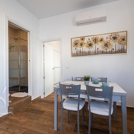 Apartamentos Dom Room طريفة المظهر الخارجي الصورة